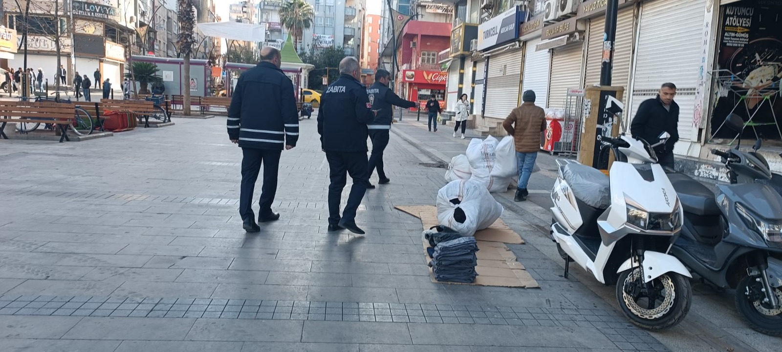 Kızıltepe’de meydana seyyar satıcıların girmesi yasaklandı