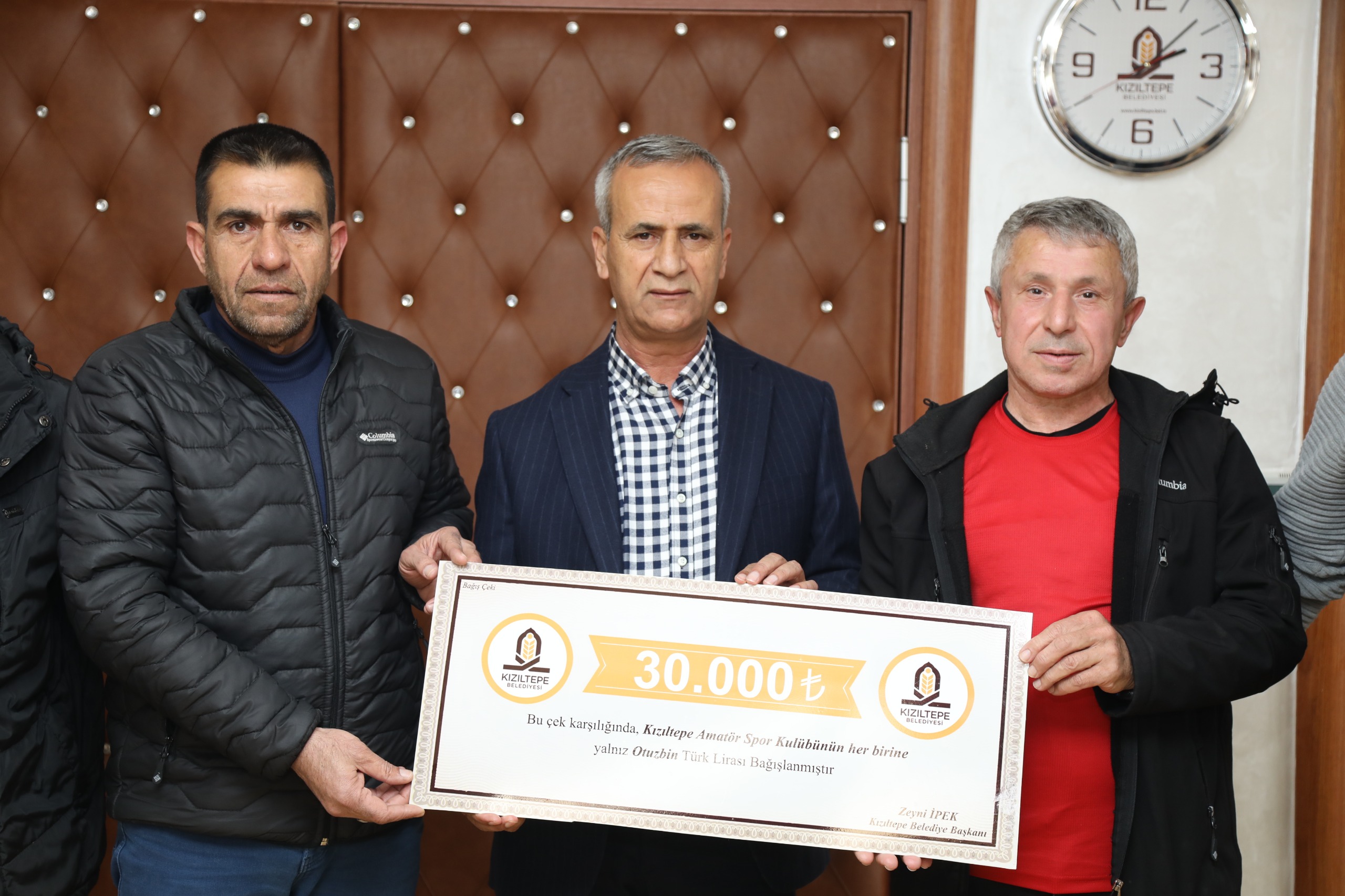 Kızıltepe Belediyesi 10 Amatör kulüplerine Nakdi Destek