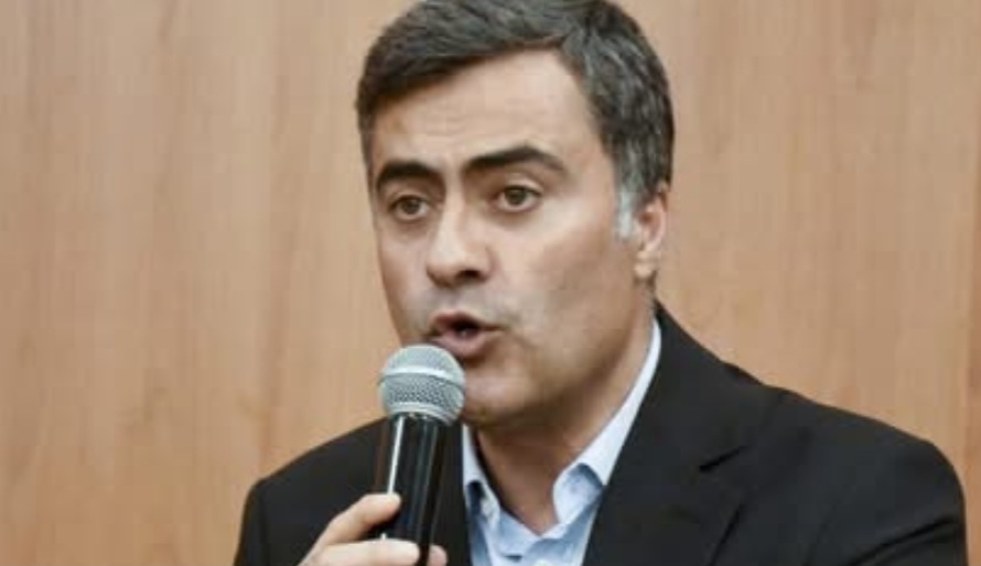 Van  Büyükşehir Belediyesine Kayyum Atandı