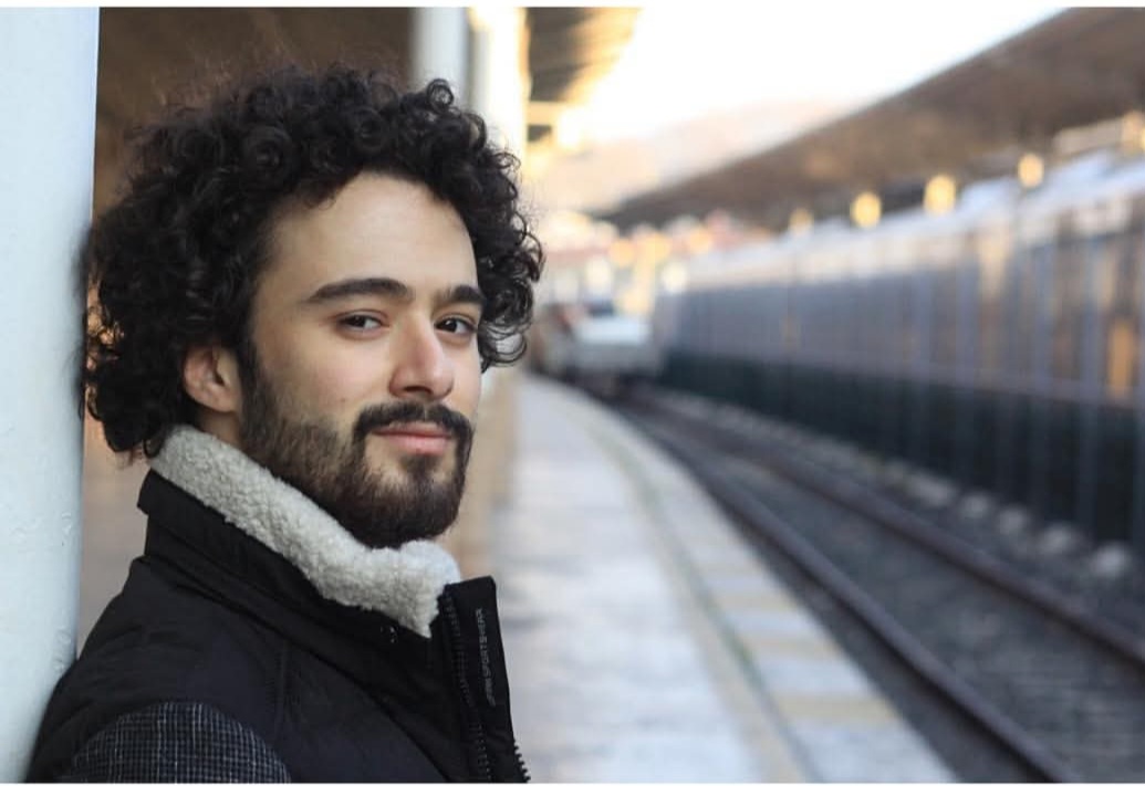 Mardin’de bir kişi, binanın 11. katından düşerek yaşamını yitirdi.