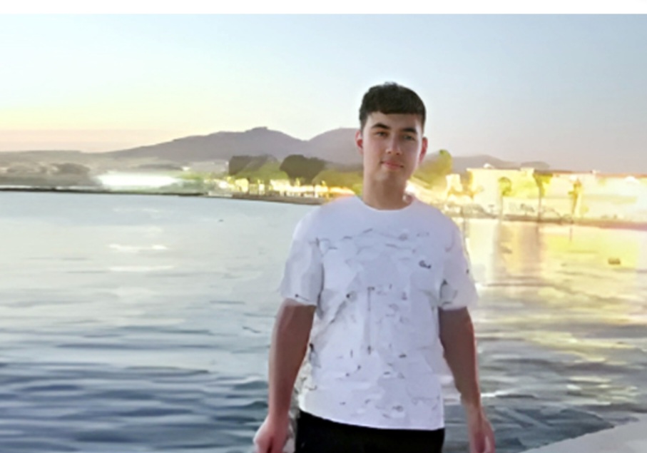 Pikap ile çarpışan 18 yaşındaki motosiklet sürücüsü hayatını kaybetti