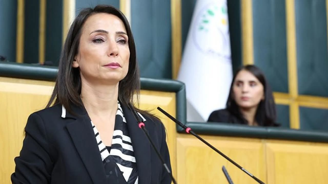 DEM Parti: Demirtaş’ın saatler içerisinde bırakılmasını istiyoruz