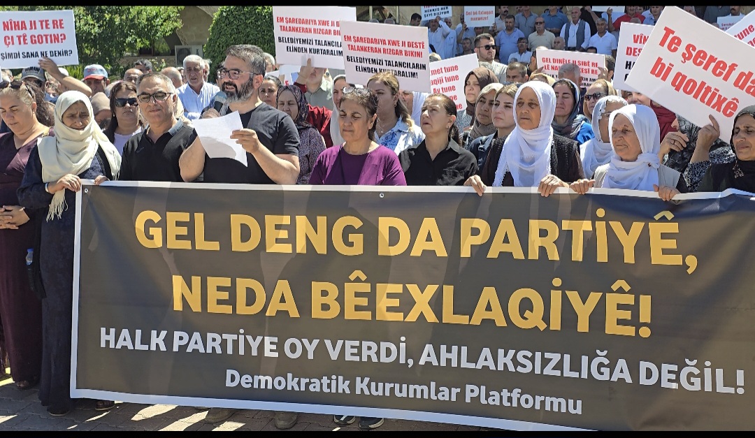 İhraç edilen Kızıltepe Belediye Eşbaşkanı Zeyni İpek istifaya çağrıldı