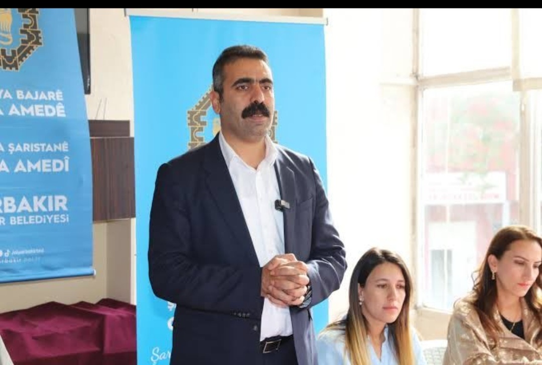 DEM Partili Diyarbakır Büyükşehir Belediye Eş Başkanı Doğan Hatun İstifa Etti